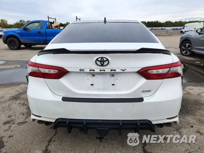 Zdjęcie 6 z 12 samochodu: 2018 TOYOTA CAMRY XSE VIN:4T1B61HK2JU052500 - miniatura