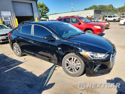 Czwarte zdjęcie samochodu z boku: 2018 HYUNDAI ELANTRA VALUE EDITION VIN:KMHD84LF3JU533371 - miniatura