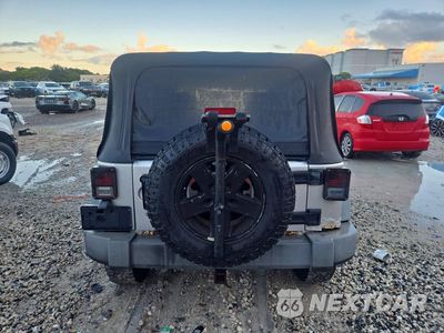 Zdjęcie 6 z 13 samochodu: 2008 JEEP WRANGLER UNLIMITED X VIN:1J4GA39148L546314 - miniatura