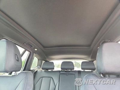 Zdjęcie 10 z 13 samochodu: 2019 BMW X3 XDRIVE30I VIN:5UXTR9C53KLP90960 - miniatura
