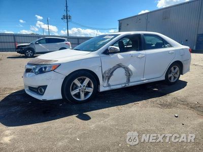 2014 TOYOTA CAMRY SE 4T1BF1FK7EU799986 - główne zdjęcie licytacji z USA - miniatura