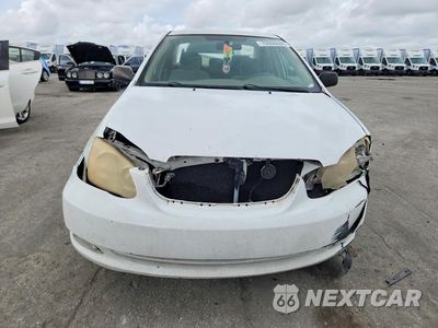 Piąte zdjęcie samochodu w środku: 2005 TOYOTA COROLLA CE VIN:1NXBR32E75Z391619 - miniatura