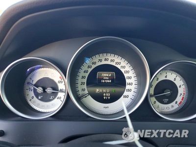 Zdjęcie 9 z 12 samochodu: 2014 MERCEDES-BENZ C 250 VIN:WDDGF4HB1EG249924 - miniatura