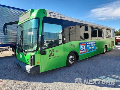 2015 FREIGHTLINER CHASSIS XBA ARBOC 4UZAEJDUXFCGJ3046 - główne zdjęcie licytacji z USA - miniatura