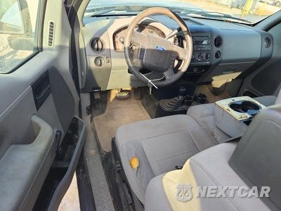 Zdjęcie 8 z 12 samochodu: 2005 FORD F150 VIN:1FTRX04W35KC17233 - miniatura