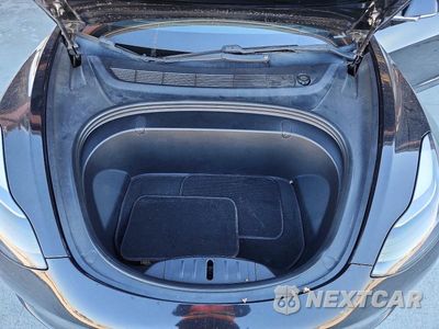 Zdjęcie 11 z 12 samochodu: 2018 TESLA MODEL 3 VIN:5YJ3E1EA6JF136383 - miniatura