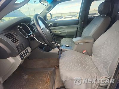 Zdjęcie 7 z 12 samochodu: 2006 TOYOTA TACOMA PRERUNNER ACCESS CAB VIN:5TETU62N26Z204899 - miniatura