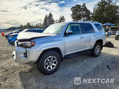 2018 TOYOTA 4RUNNER SR5 JTEBU5JR0J5525681 - główne zdjęcie licytacji z USA - miniatura
