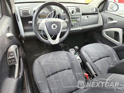Zdjęcie 8 z 12 samochodu: 2009 SMART FORTWO PURE VIN:WMEEJ31X99K232843 - miniatura