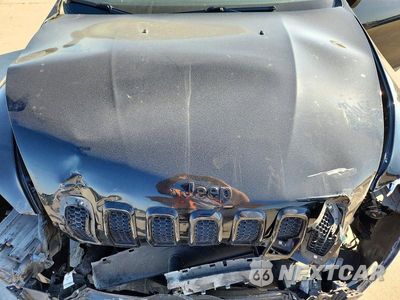 Zdjęcie 11 z 13 samochodu: 2016 JEEP CHEROKEE SPORT VIN:1C4PJLABXGW330149 - miniatura