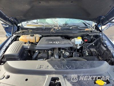 Zdjęcie 11 z 12 samochodu: 2022 RAM 1500 LARAMIE VIN:1C6SRFJM3NN171135 - miniatura