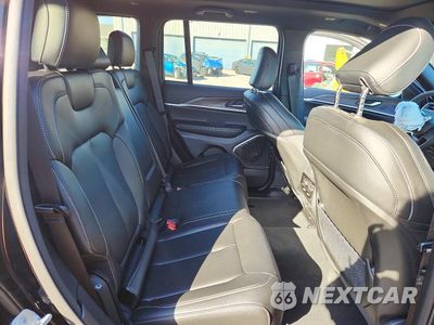 Zdjęcie 11 z 13 samochodu: 2025 JEEP GRAND CHEROKEE LIMITED VIN:1C4RJHBG2SC352978 - miniatura