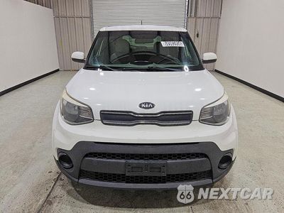 Piąte zdjęcie samochodu w środku: 2018 KIA SOUL BASE VIN:KNDJN2A23J7507825 - miniatura