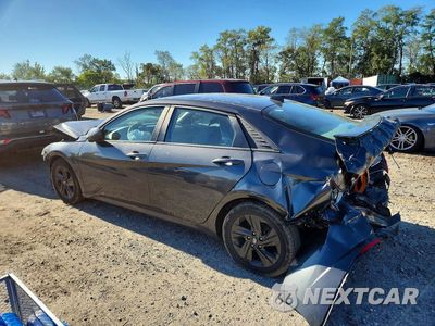Drugie zdjęcie samochodu z przodu: 2023 HYUNDAI ELANTRA SEL VIN:5NPLM4AG9PH101541 - miniatura