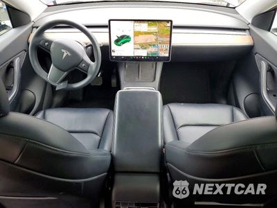 Zdjęcie 8 z 13 samochodu: 2021 TESLA MODEL Y VIN:5YJYGDEE3MF241343 - miniatura