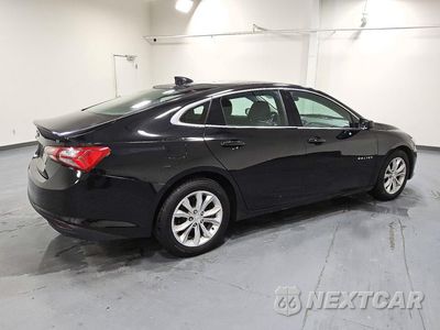 Trzecie zdjęcie samochodu z tyłu: 2022 CHEVROLET MALIBU LT VIN:1G1ZD5STXNF195232 - miniatura