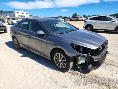 Czwarte zdjęcie samochodu z boku: 2019 HYUNDAI SONATA SE VIN:5NPE24AF8KH803123 - miniatura