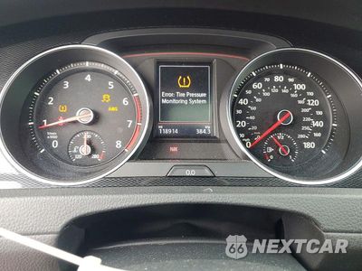 Zdjęcie 9 z 12 samochodu: 2017 VOLKSWAGEN GTI SPORT VIN:3VW547AU9HM001528 - miniatura