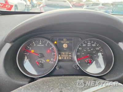 Zdjęcie 9 z 13 samochodu: 2012 NISSAN ROGUE VIN:JN8AS5MV6CW377374 - miniatura