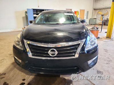 Piąte zdjęcie samochodu w środku: 2014 NISSAN ALTIMA 2.5 S VIN:1N4AL3AP5EC413861 - miniatura