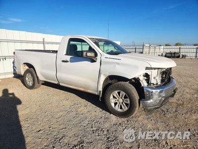 Czwarte zdjęcie samochodu z boku: 2021 CHEVROLET SILVERADO C1500 VIN:3GCNWAEF2MG244564 - miniatura