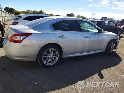 Trzecie zdjęcie samochodu z tyłu: 2011 NISSAN MAXIMA 3.5 S VIN:1N4AA5AP4BC867323 - miniatura