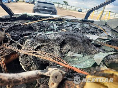 Zdjęcie 9 z 12 samochodu: 2007 CHEVROLET SILVERADO K1500 CREW CAB VIN:2GCEK13MX71614542 - miniatura