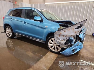 Czwarte zdjęcie samochodu z boku: 2013 MITSUBISHI OUTLANDER SPORT ES VIN:4A4AP3AU5DE011578 - miniatura