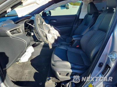 Zdjęcie 7 z 13 samochodu: 2024 TOYOTA COROLLA CROSS HYBRID XSE VIN:7MUFBABG7RV035199 - miniatura
