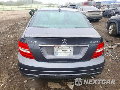 Zdjęcie 6 z 12 samochodu: 2013 MERCEDES-BENZ C 300 4MATIC VIN:WDDGF8AB8DR267146 - miniatura