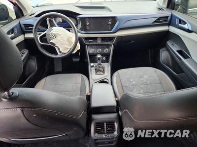 Zdjęcie 8 z 13 samochodu: 2022 VOLKSWAGEN TAOS SE VIN:3VVRX7B21NM010228 - miniatura