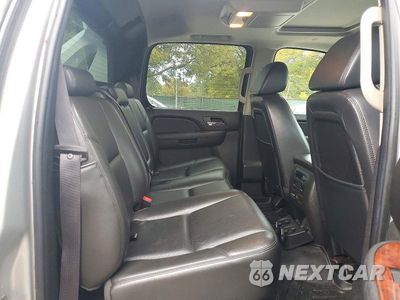 Zdjęcie 10 z 12 samochodu: 2011 CHEVROLET AVALANCHE LTZ VIN:3GNTKGE32BG398269 - miniatura
