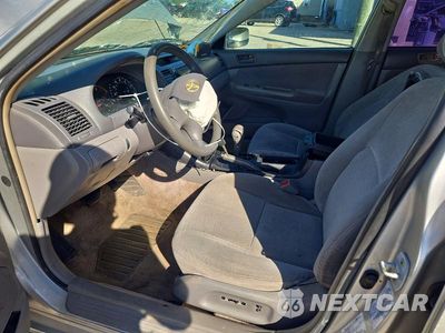 Zdjęcie 7 z 13 samochodu: 2003 TOYOTA CAMRY LE VIN:4T1BE32K13U188286 - miniatura