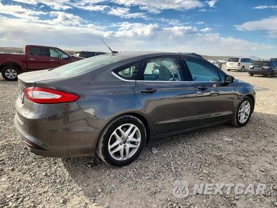 Trzecie zdjęcie samochodu z tyłu: 2015 FORD FUSION SE VIN:3FA6P0H70FR207980 - miniatura