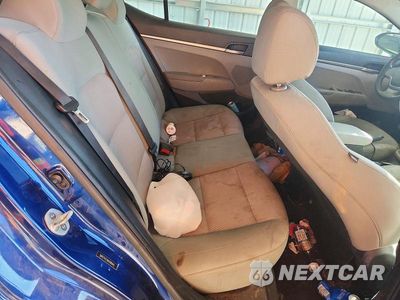 Zdjęcie 10 z 12 samochodu: 2017 HYUNDAI ELANTRA SE VIN:5NPD74LF0HH089846 - miniatura