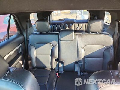 Zdjęcie 10 z 13 samochodu: 2017 FORD EXPLORER XLT VIN:1FM5K8D89HGB36902 - miniatura