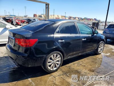 Trzecie zdjęcie samochodu z tyłu: 2012 KIA FORTE SX VIN:KNAFW4A38C5543738 - miniatura