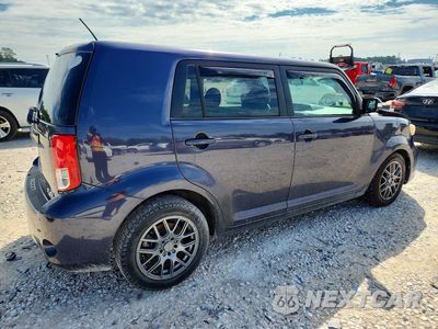 Trzecie zdjęcie samochodu z tyłu: 2011 SCION XB BASE VIN:JTLZE4FE9B1126815 - miniatura