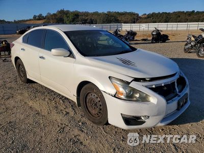 Czwarte zdjęcie samochodu z boku: 2014 NISSAN ALTIMA 2.5 S VIN:1N4AL3AP6EN349849 - miniatura