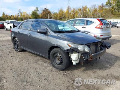 Czwarte zdjęcie samochodu z boku: 2010 TOYOTA COROLLA LE VIN:1NXBU4EE9AZ372127 - miniatura