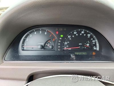 Zdjęcie 9 z 12 samochodu: 2002 TOYOTA CAMRY LE VIN:4T1BE32K92U005201 - miniatura