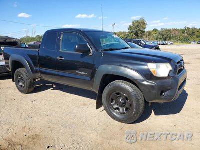 Czwarte zdjęcie samochodu z boku: 2012 TOYOTA TACOMA V6 VIN:5TFUU4EN4CX039235 - miniatura