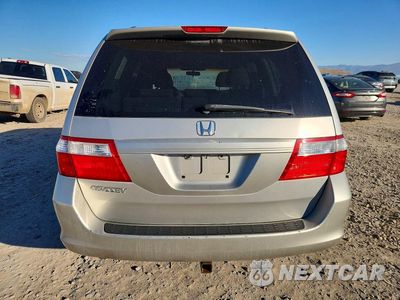 Zdjęcie 6 z 13 samochodu: 2006 HONDA ODYSSEY EX VIN:5FNRL38436B448623 - miniatura