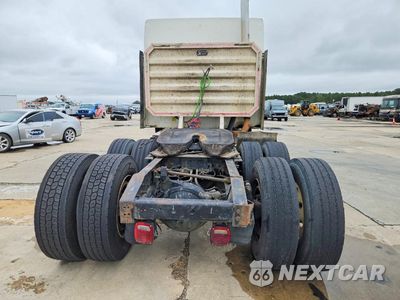 Zdjęcie 6 z 12 samochodu: 2003 INTERNATIONAL 9200I SEMI TRUCK VIN:3HSCEAXR63N052518 - miniatura