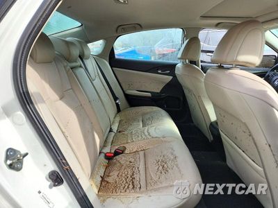 Zdjęcie 10 z 12 samochodu: 2019 HONDA INSIGHT TOURING VIN:19XZE4F91KE006857 - miniatura