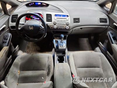 Zdjęcie 8 z 12 samochodu: 2007 HONDA CIVIC LX VIN:1HGFA16597L131972 - miniatura