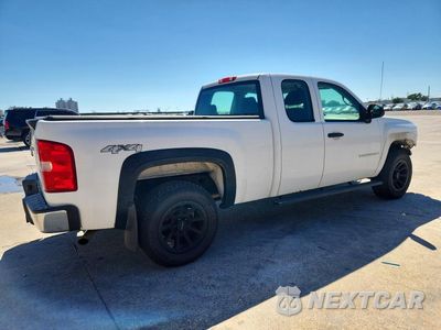 Trzecie zdjęcie samochodu z tyłu: 2008 CHEVROLET SILVERADO K1500 VIN:1GCEK19008E181365 - miniatura