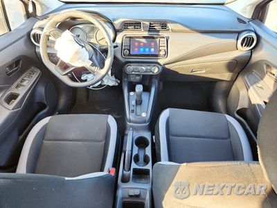 Zdjęcie 8 z 13 samochodu: 2025 NISSAN VERSA S VIN:3N1CN8DV9SL862693 - miniatura
