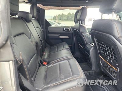 Zdjęcie 10 z 12 samochodu: 2023 FORD BRONCO BASE VIN:1FMEE5DP8PLB70817 - miniatura