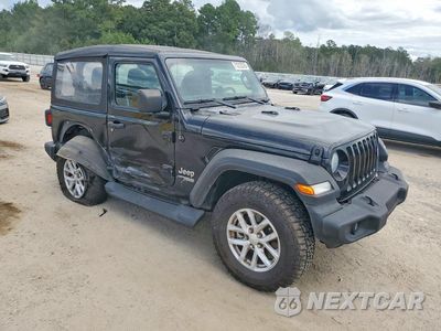 Czwarte zdjęcie samochodu z boku: 2018 JEEP WRANGLER SPORT VIN:1C4GJXAG4JW276048 - miniatura